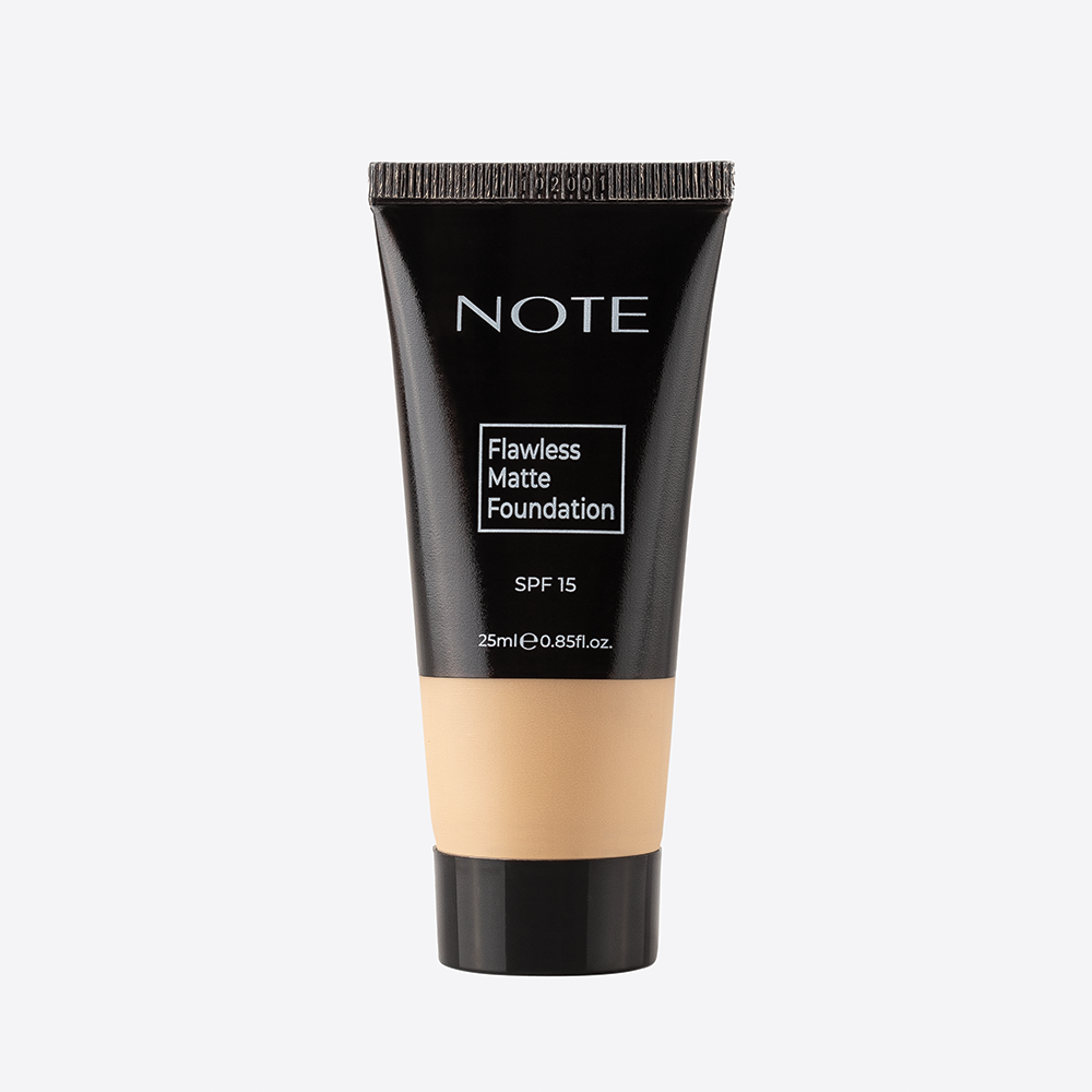 NOTE FLAWLESS MATTE FOUNDATION